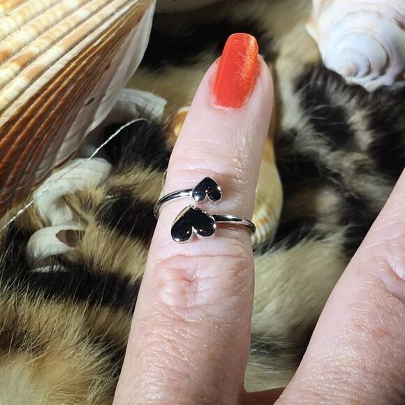 Double Heart Sterling Silver Toe Ring - Picture 4 of 6